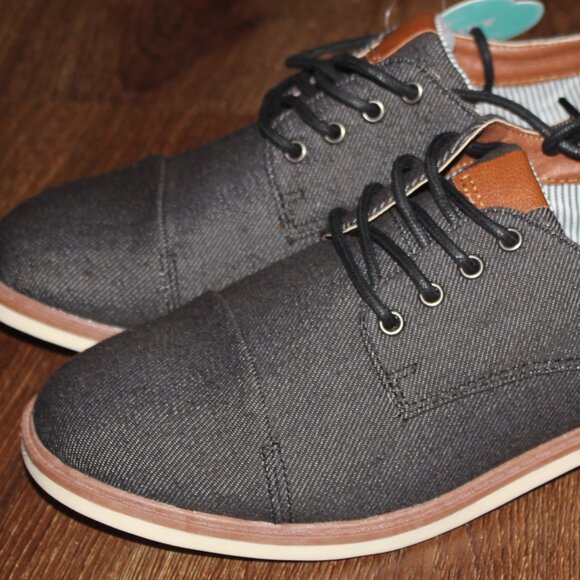 NEW Boys Sonoma Dark Gray & Brown Lace Up Oxford Dress Shoes size 5Y 5 Youth - Picture 2 of 3